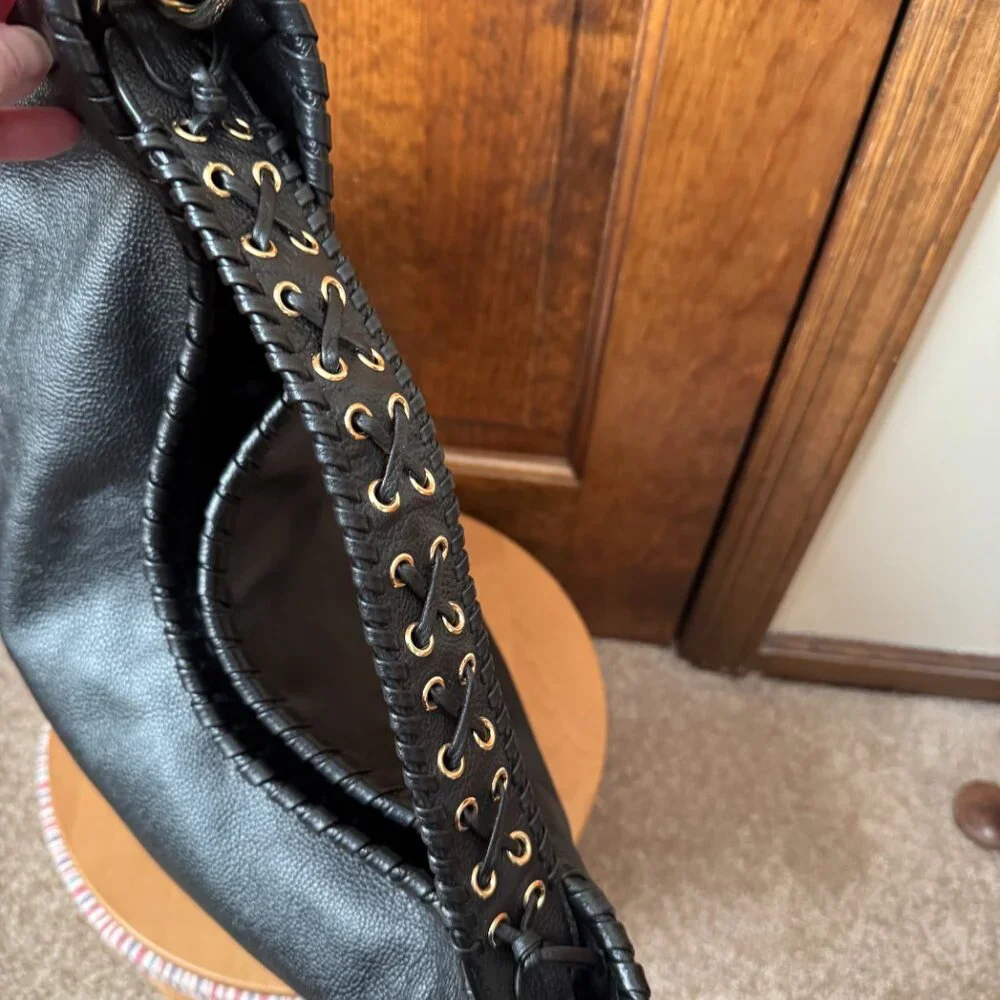 Dkny winnie hobo